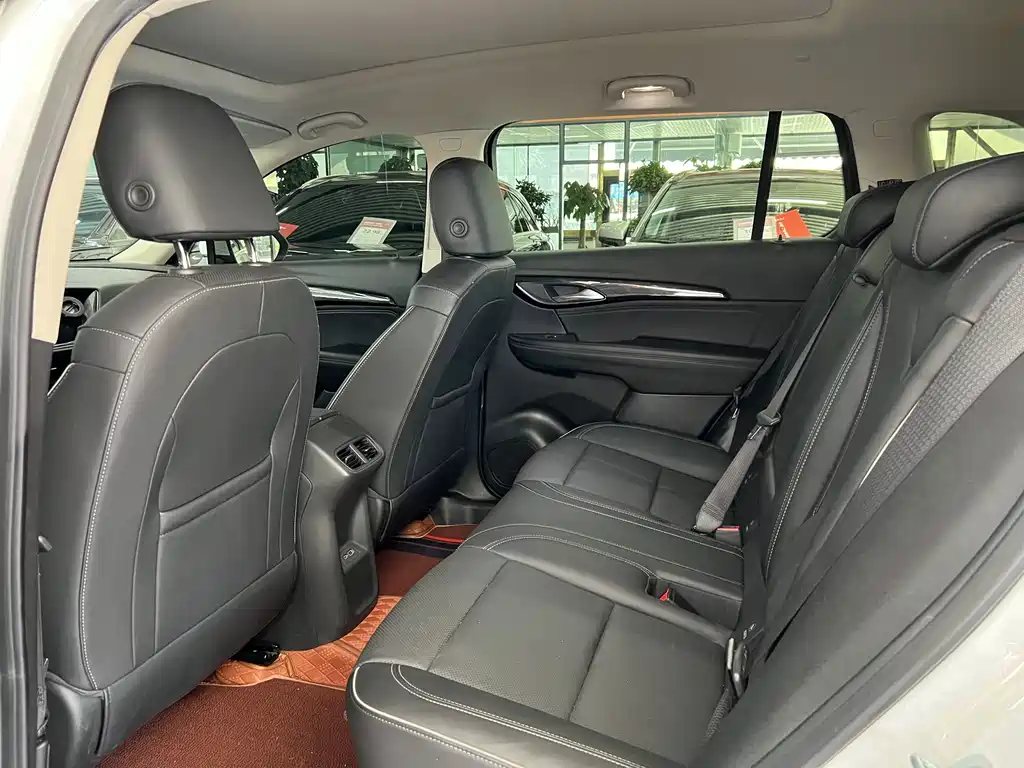 Buick Envision Plus 2023 — фото 9