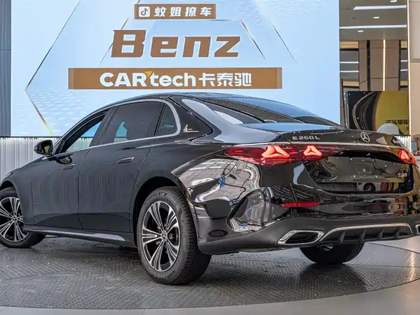 Mercedes-Benz E-Class 2024