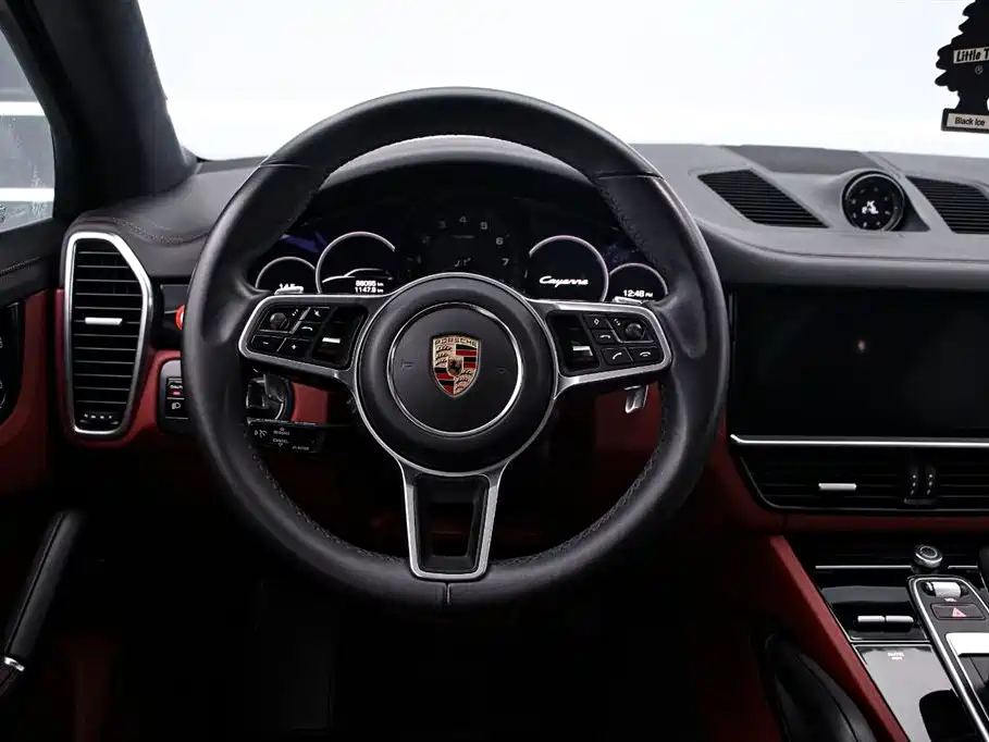 Porsche Cayenne 2020 — фото 7