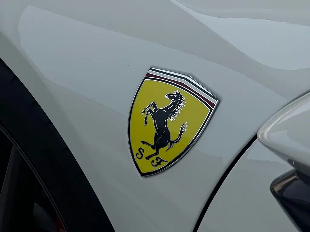 Ferrari SF90 2024 — фото 25