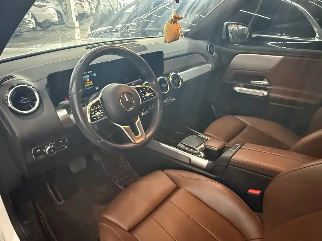 Mercedes-Benz GLB 2021 — фото 4