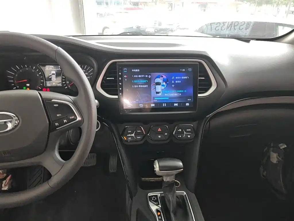 GAC Motor Trumpchi GS4 2018 — фото 13