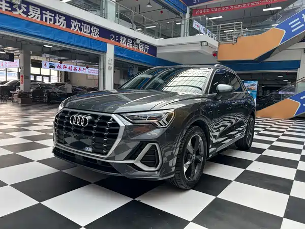 Audi Q3 2022