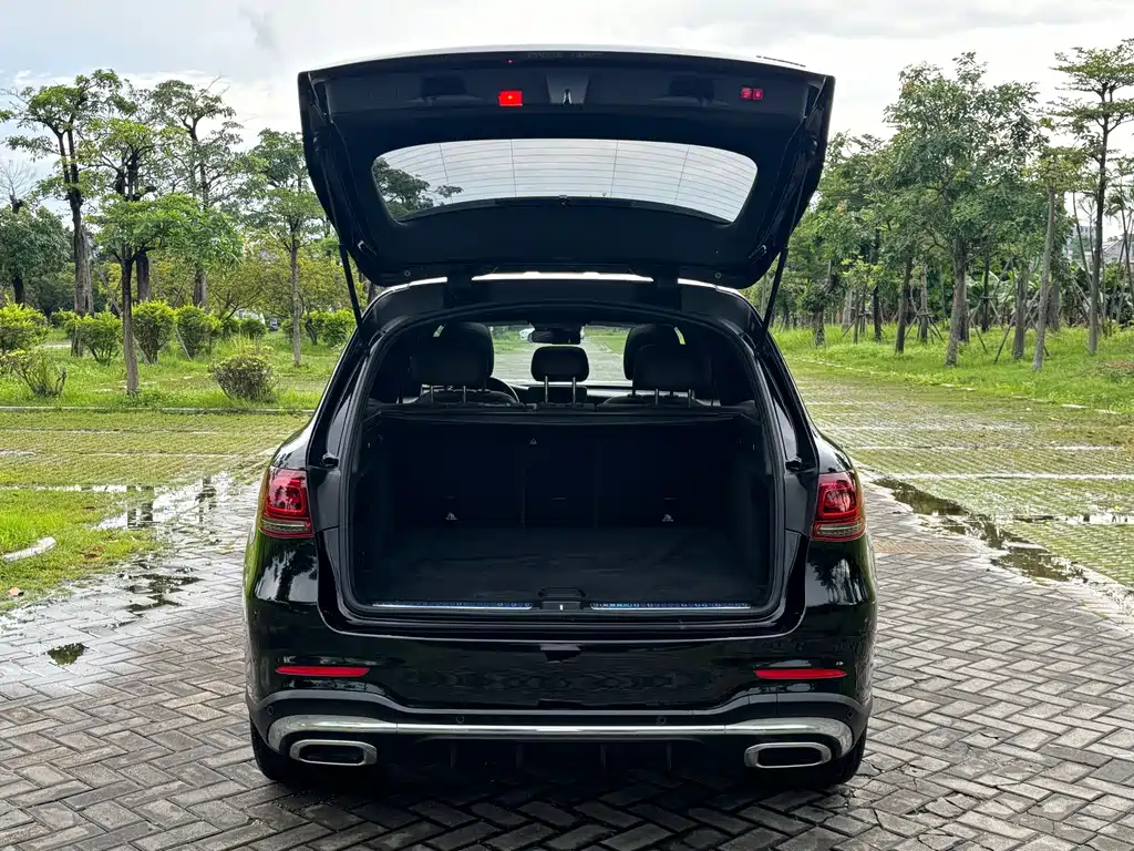 Mercedes-Benz GLC 2020 — фото 15