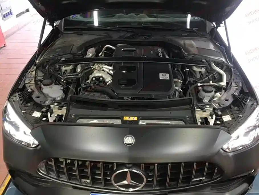 Mercedes-Benz C-Class AMG 2025 — фото 13