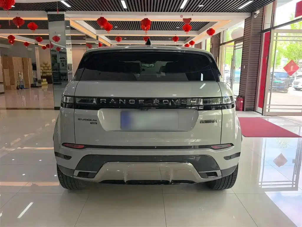 Land Rover Evoque 2024 — фото 10