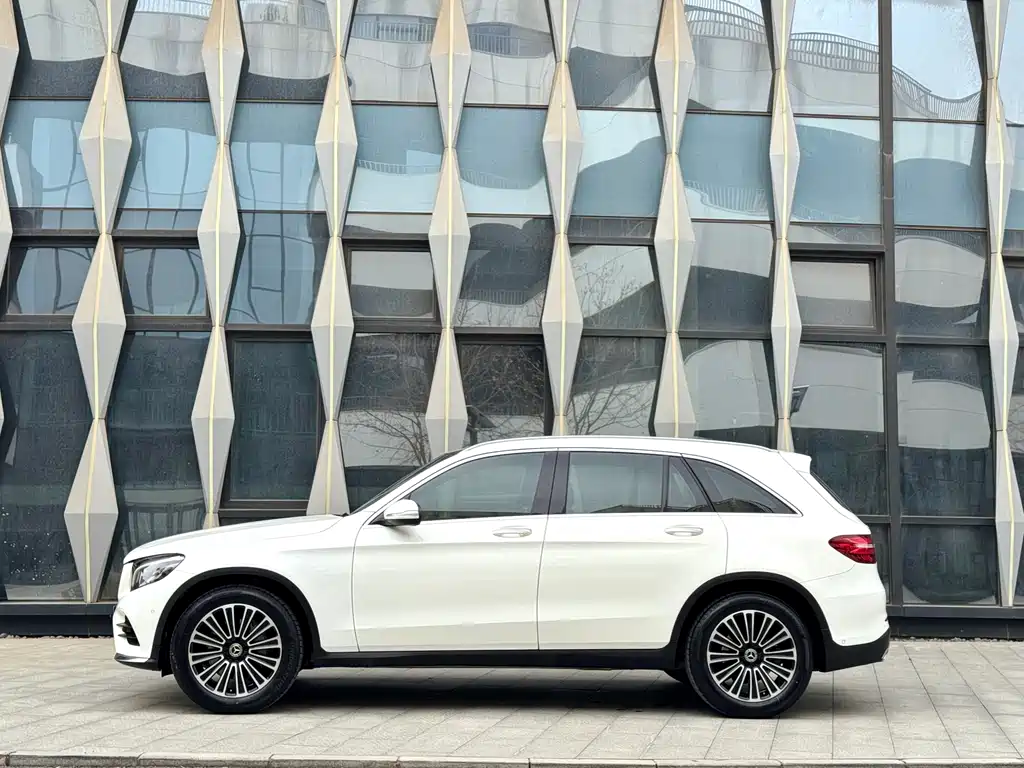 Mercedes-Benz GLC 2019 — фото 3