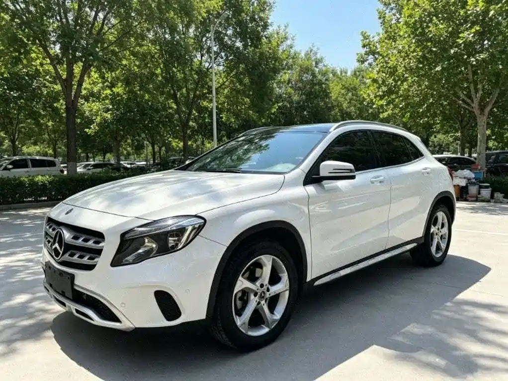 Mercedes-Benz GLA 2019 — фото 1