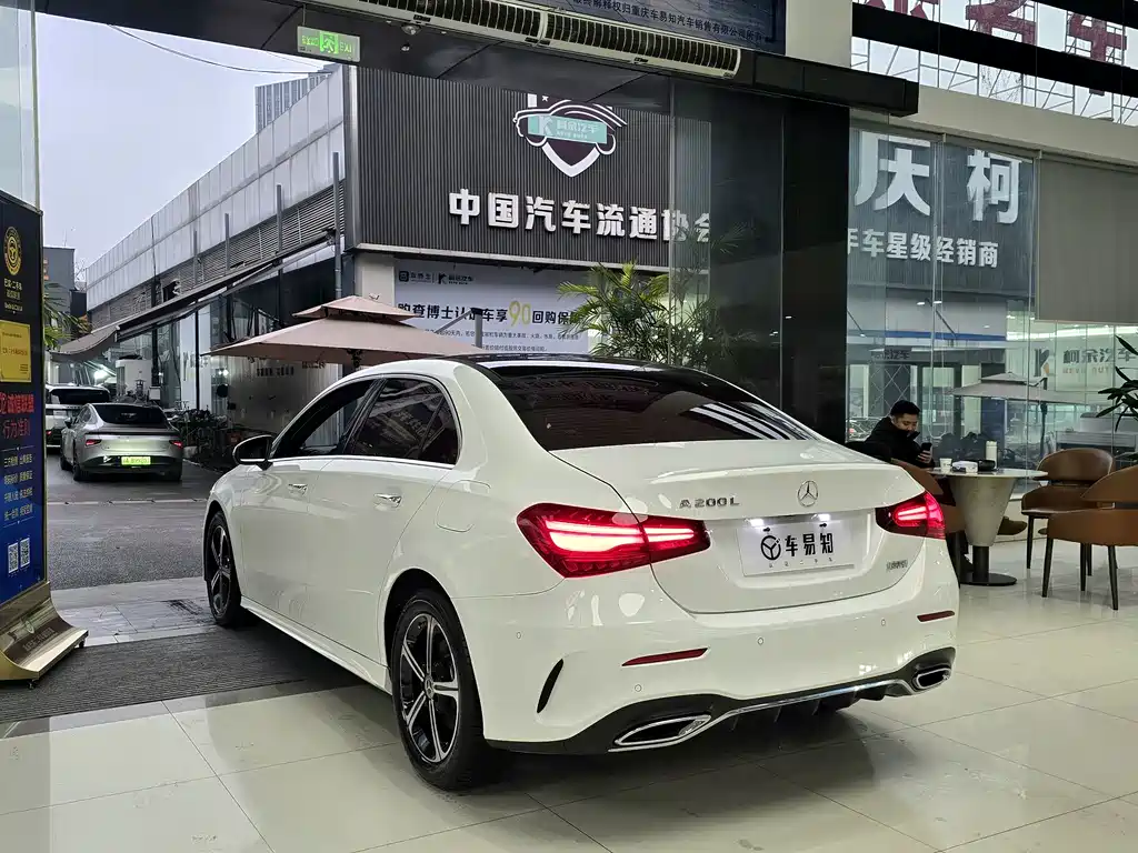 Mercedes-Benz A-Class 2023 — фото 4