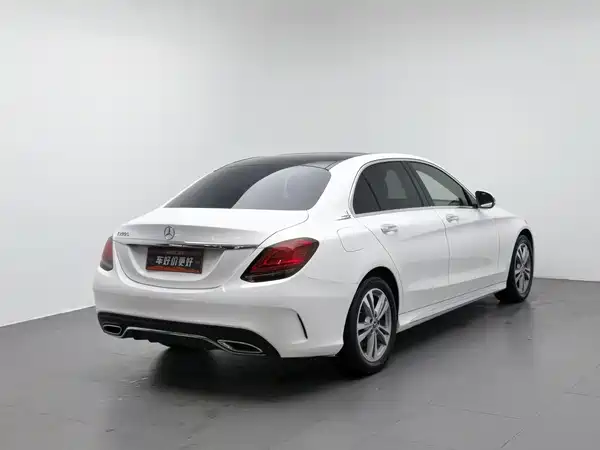 Mercedes-Benz C-Class 2021