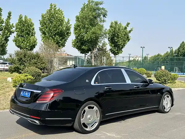 Mercedes-Benz Maybach S-Class 2015