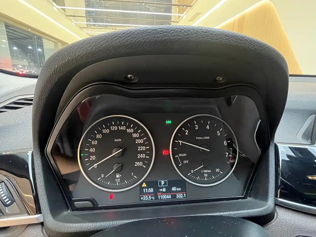 BMW X1 2018 — фото 12
