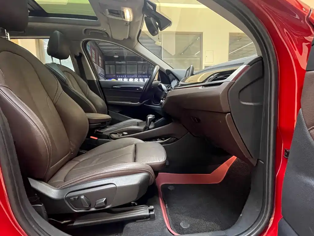 BMW X1 2018 — фото 19