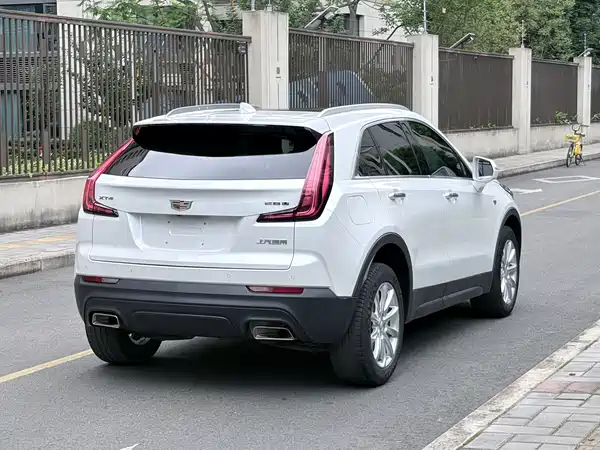 Cadillac XT4 2021