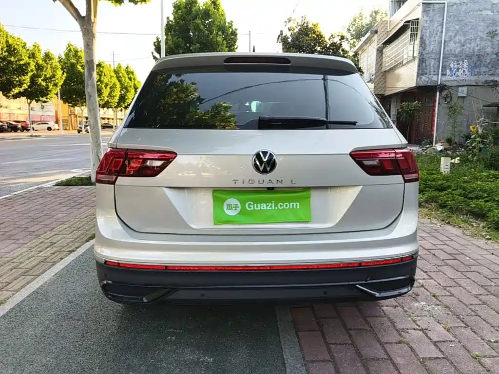 Volkswagen Tiguan L 2025
