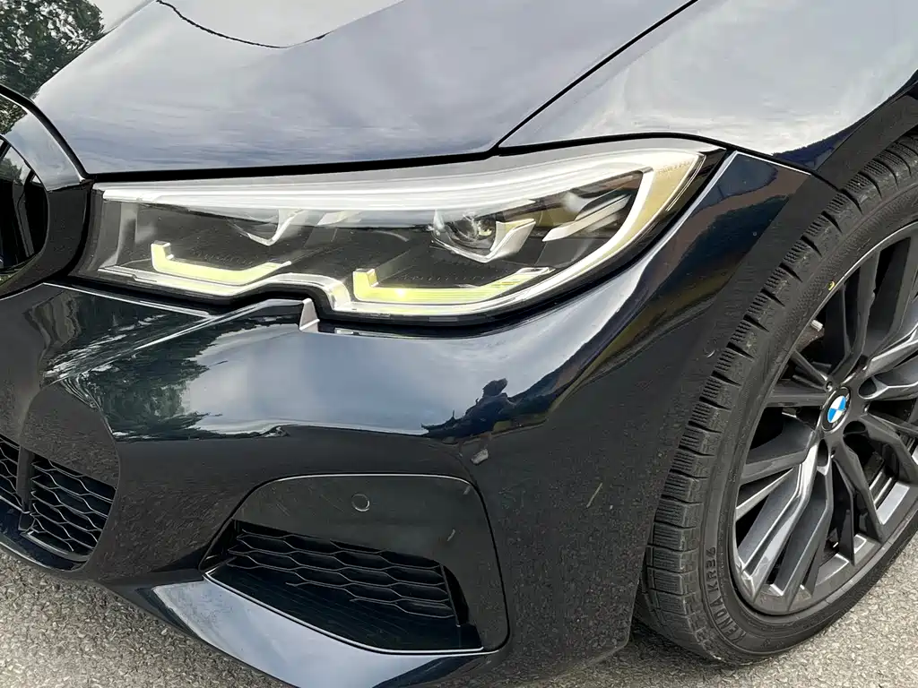 BMW 3 Series 2021