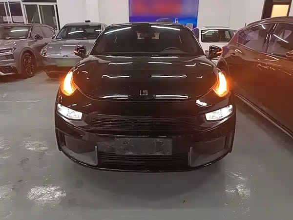 Lynk & Co 03 2019