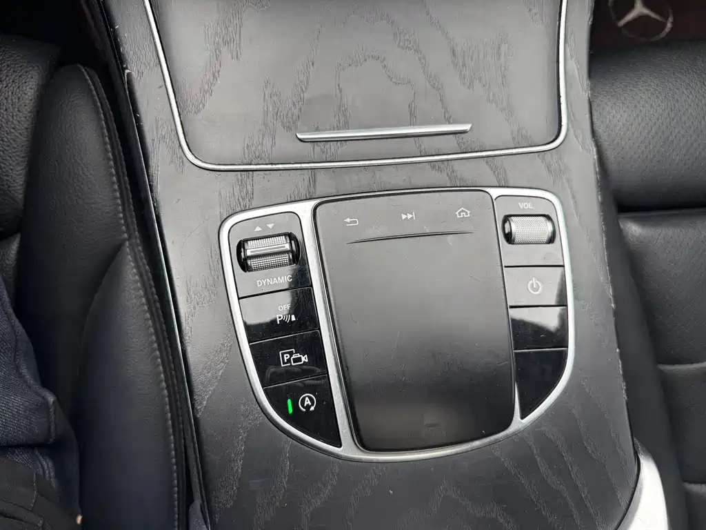 Mercedes-Benz C-Class 2021 — фото 19
