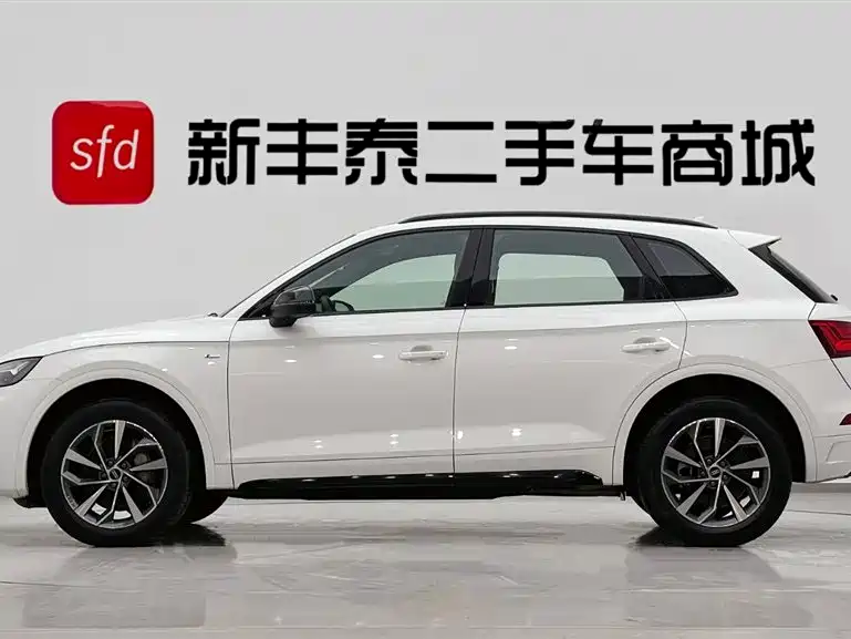 Audi Q5L 2023 — фото 4