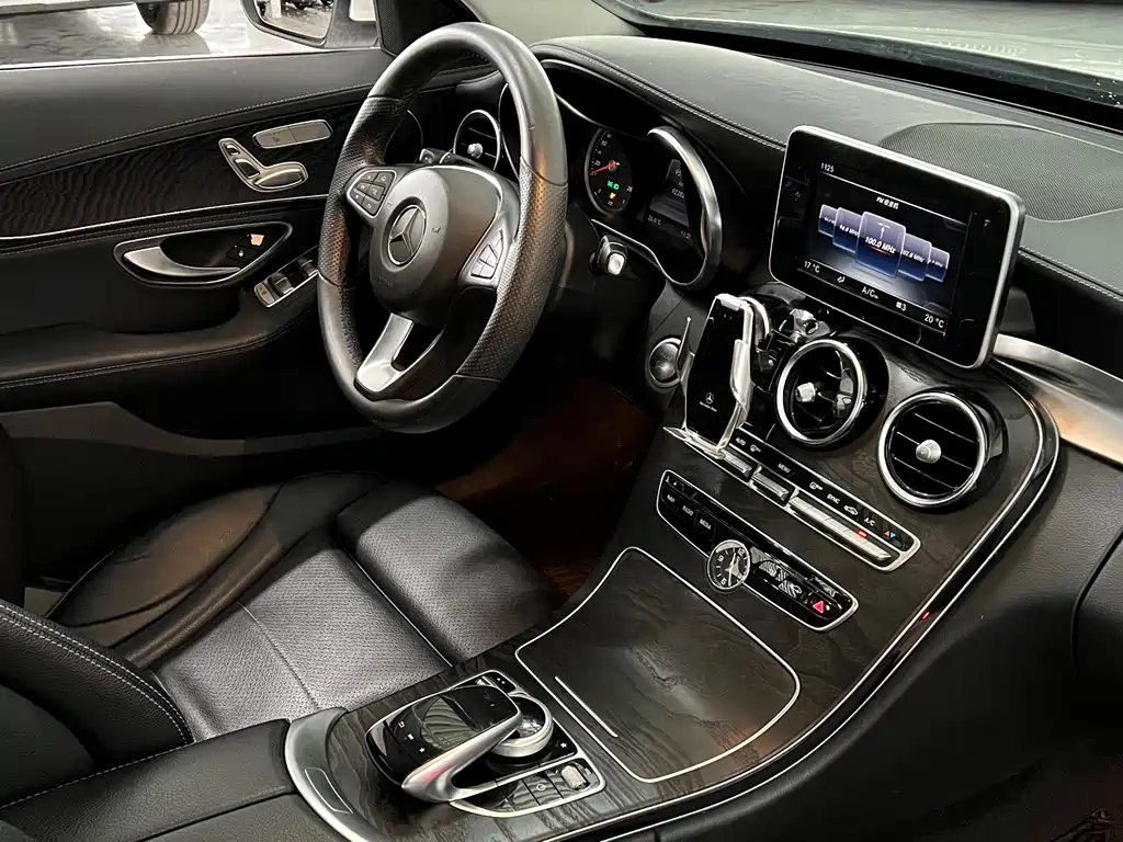Mercedes-Benz C-Class 2017 — фото 24