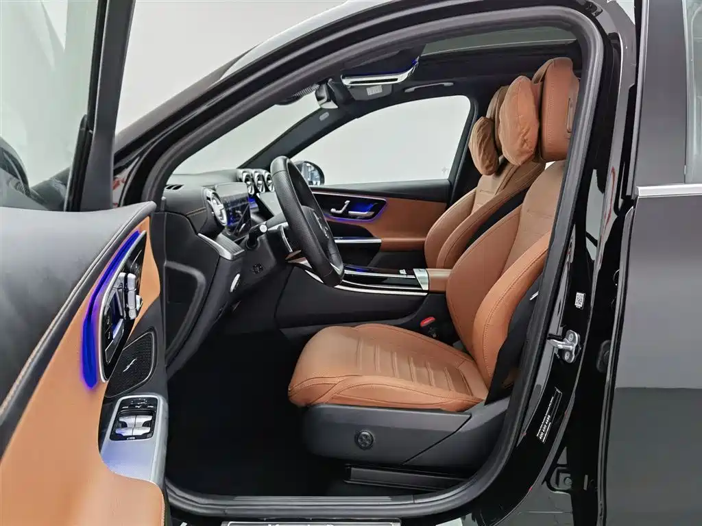 Mercedes-Benz GLC 2023 — фото 10