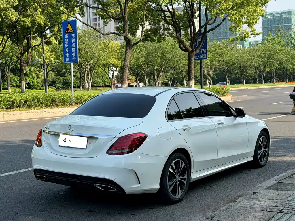 Mercedes-Benz C-Class 2016 — фото 5