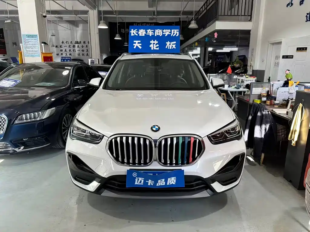 BMW X1 2021 — фото 2