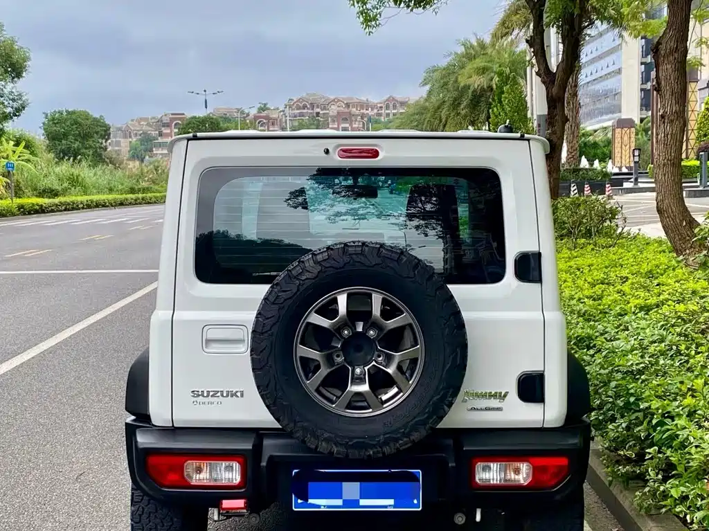 Suzuki Jimny 2020 — фото 8