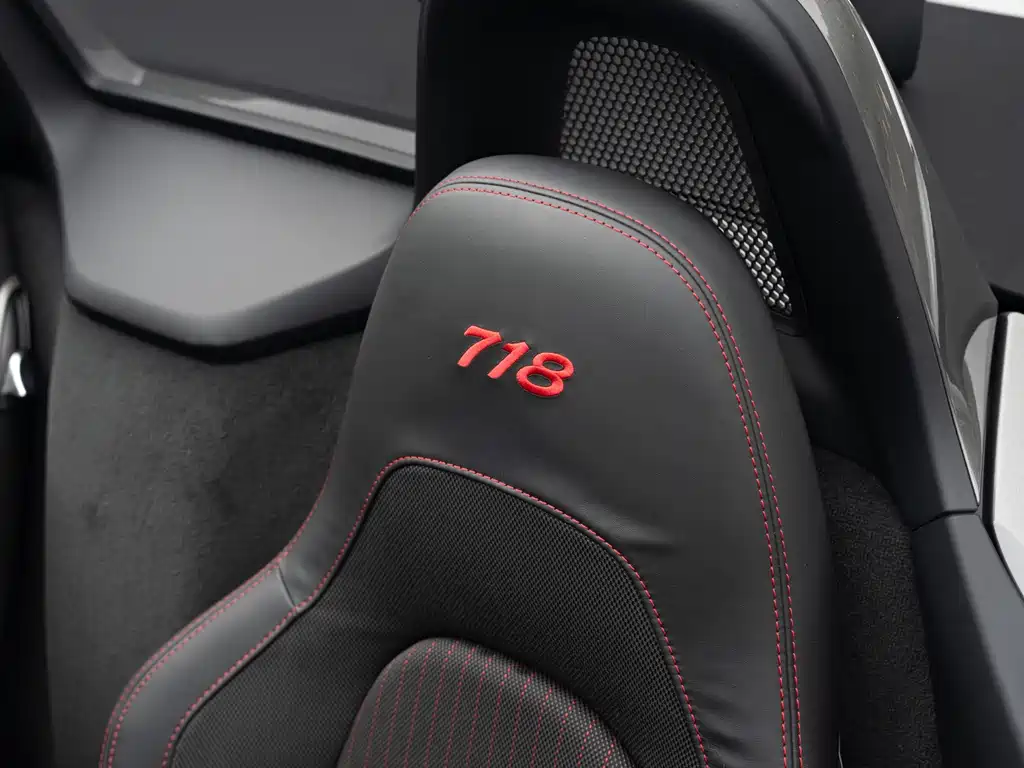 Porsche 718 2020 — фото 16