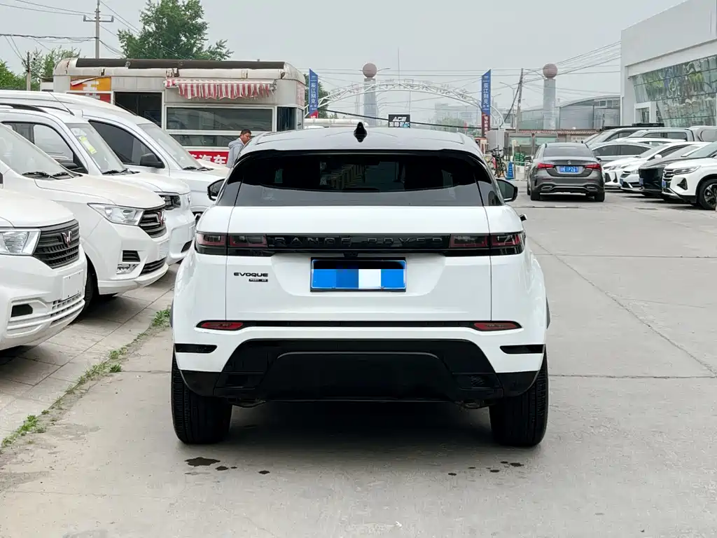 Land Rover Evoque 2021 — фото 3