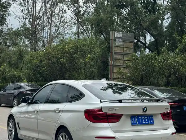 BMW 3 Series GT 2018