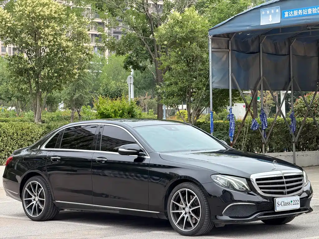 Mercedes-Benz E-Class 2016 — фото 3
