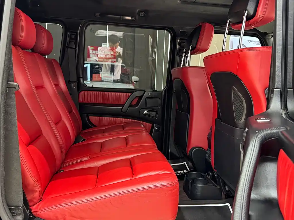 Mercedes-Benz G-Class 2018 — фото 15
