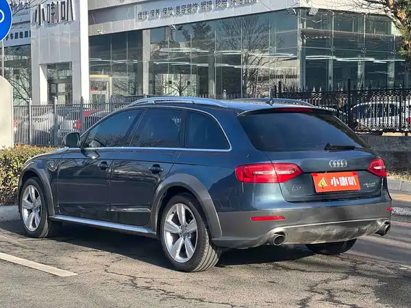 Audi A4 2014