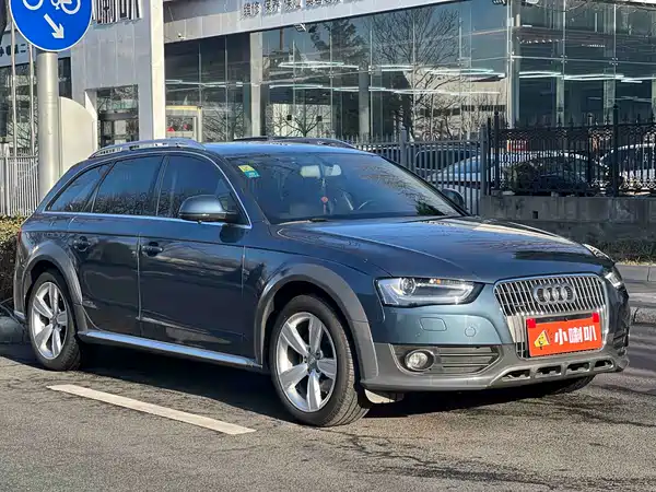 Audi A4 2014