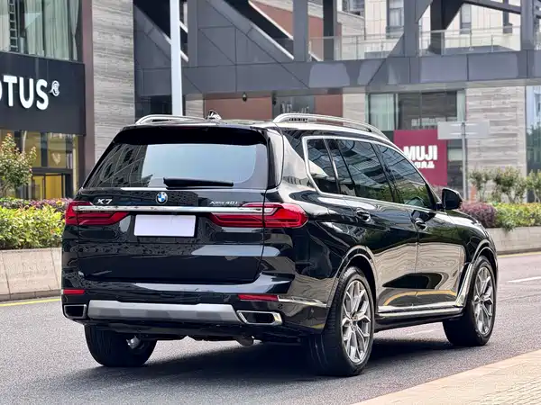 BMW X7 2019