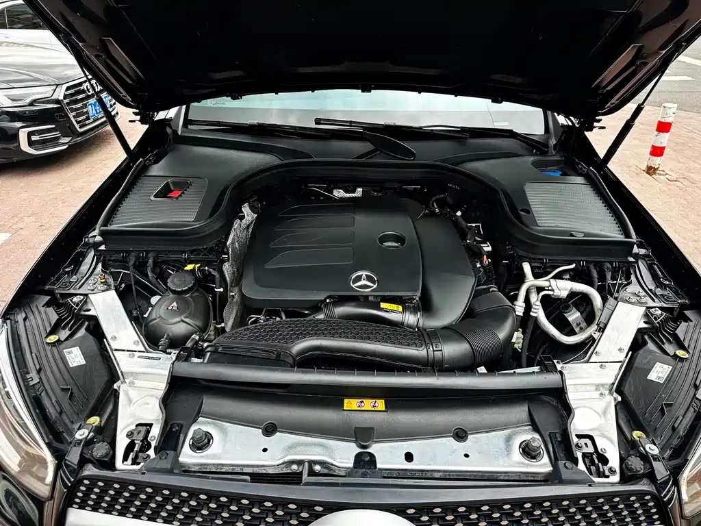 Mercedes-Benz GLC 2022 — фото 12