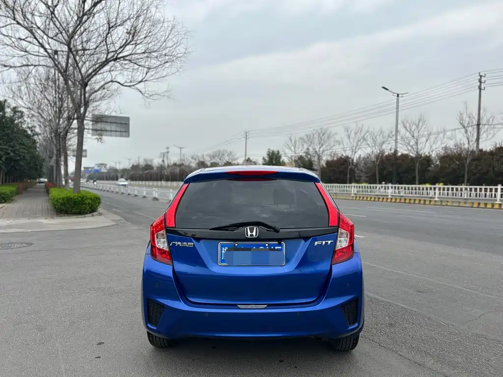 Honda Fit 2016 — фото 4