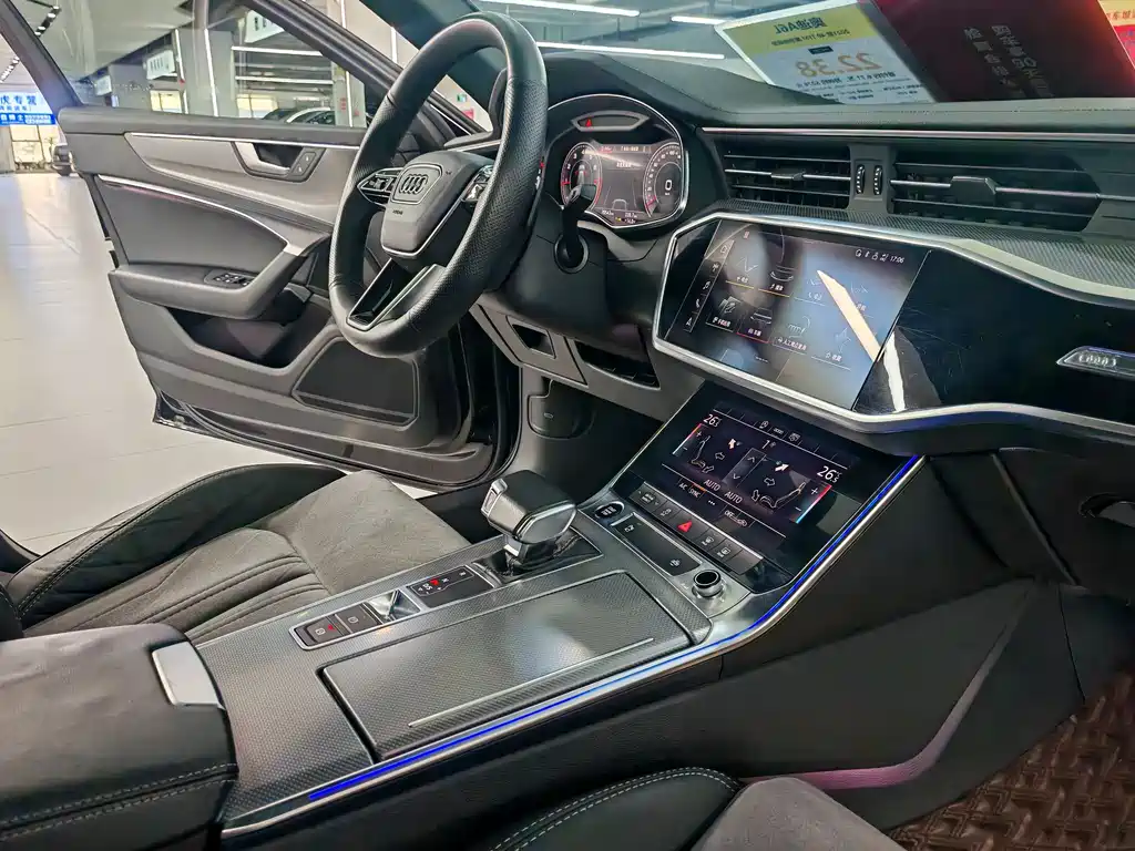 Audi A6L 2021 — фото 27