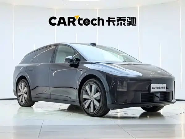 Li Auto i6 2025