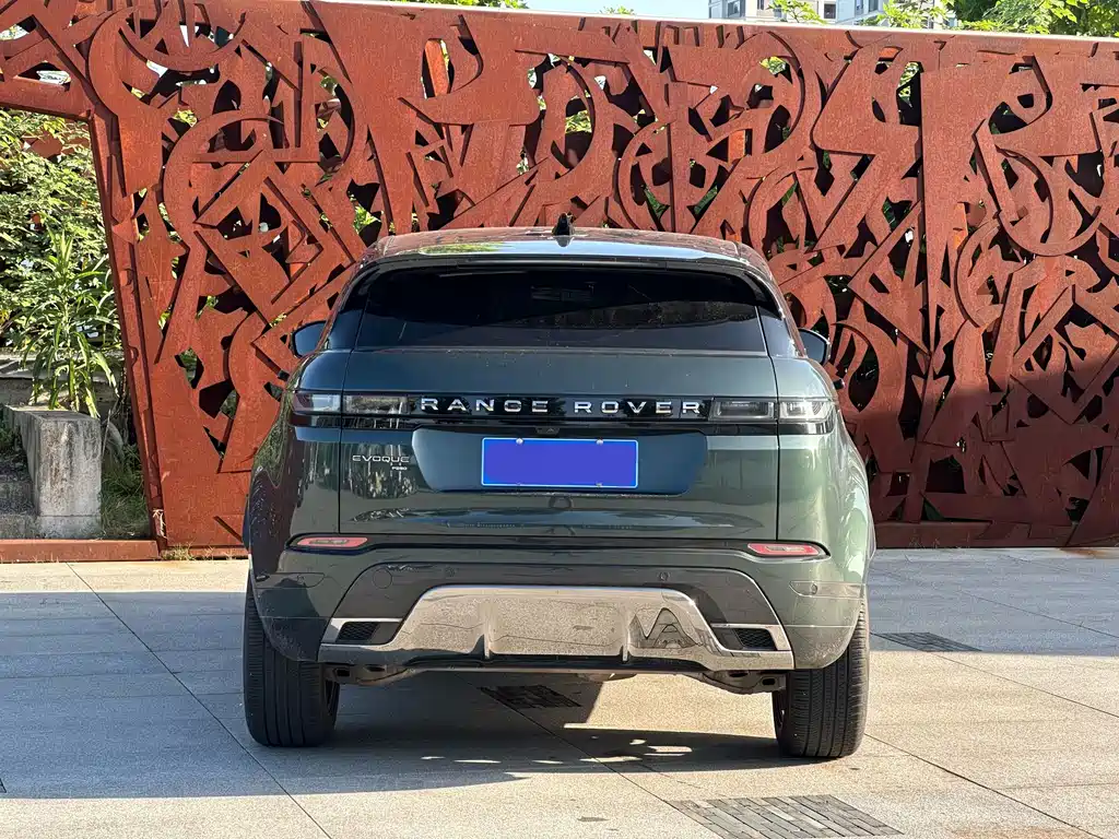 Land Rover Evoque 2022