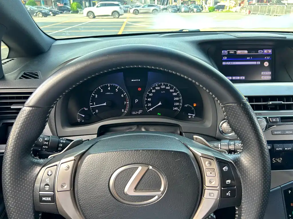 Lexus RX Classic 2012 — фото 23