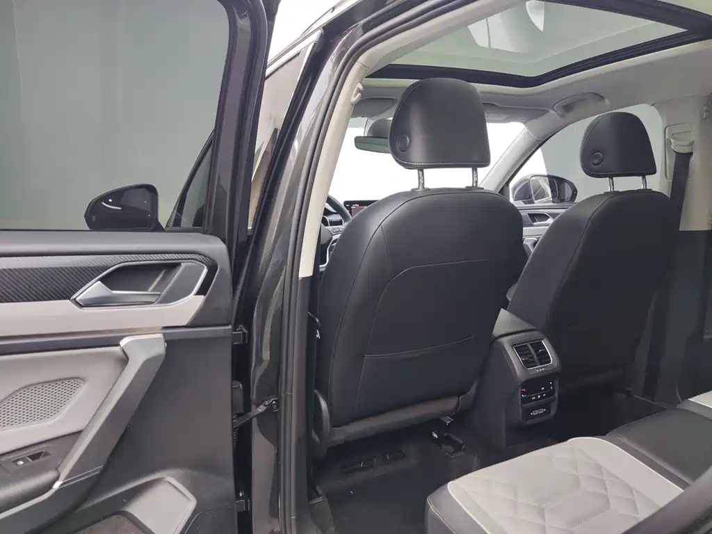 Volkswagen Tayron 2023