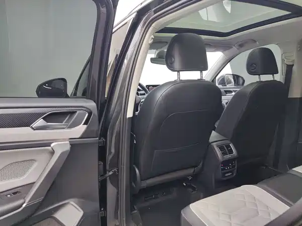 Volkswagen Tayron 2023