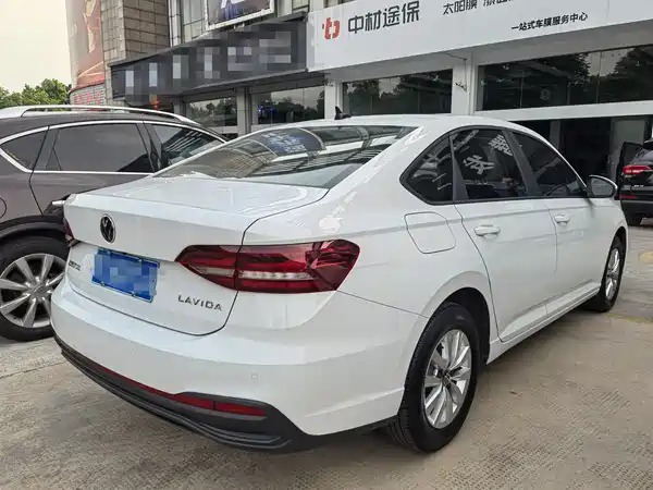 Volkswagen Lavida 2024