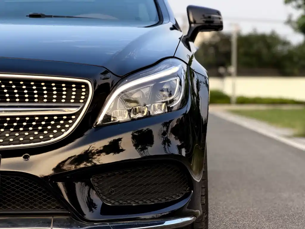 Mercedes-Benz CLS 2017 — фото 19