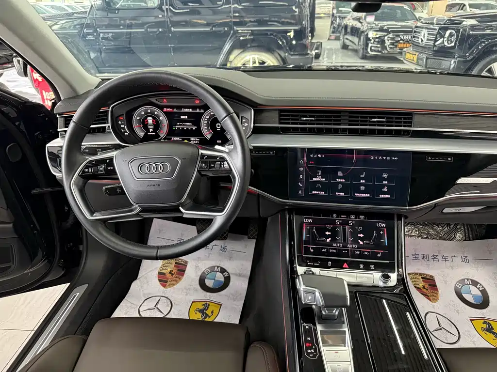Audi A8 2025 — фото 13
