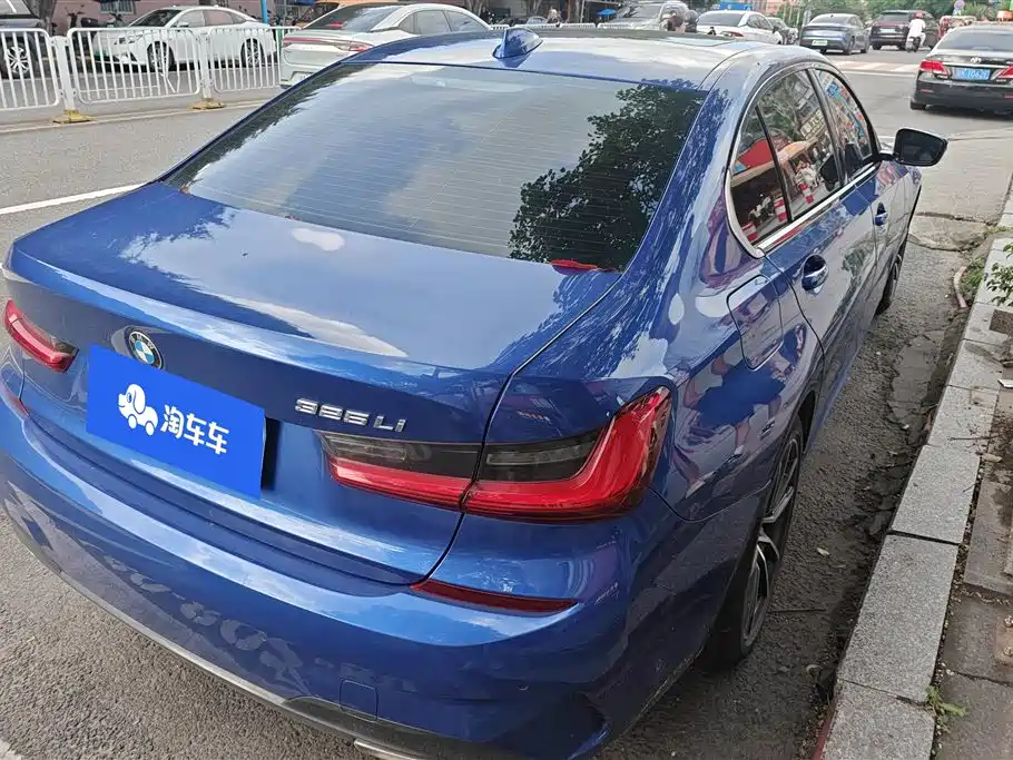 BMW 3 Series 2021