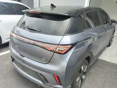 BYD Dolphin 2023