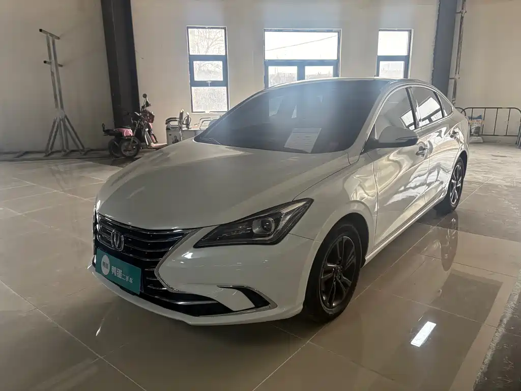 Changan Eado 2020 — фото 1